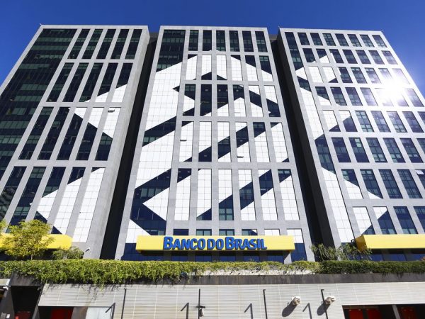 Banco do Brasil anuncia programa de demissão voluntária para 300 funcionários