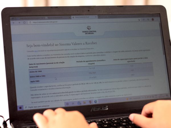 Consulta a dinheiro esquecido do Banco Central está no ar; veja calendário