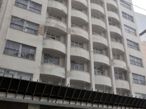 Docas do Rio põe à venda edifício-sede na rua Acre                 próximo à Praça Mauá