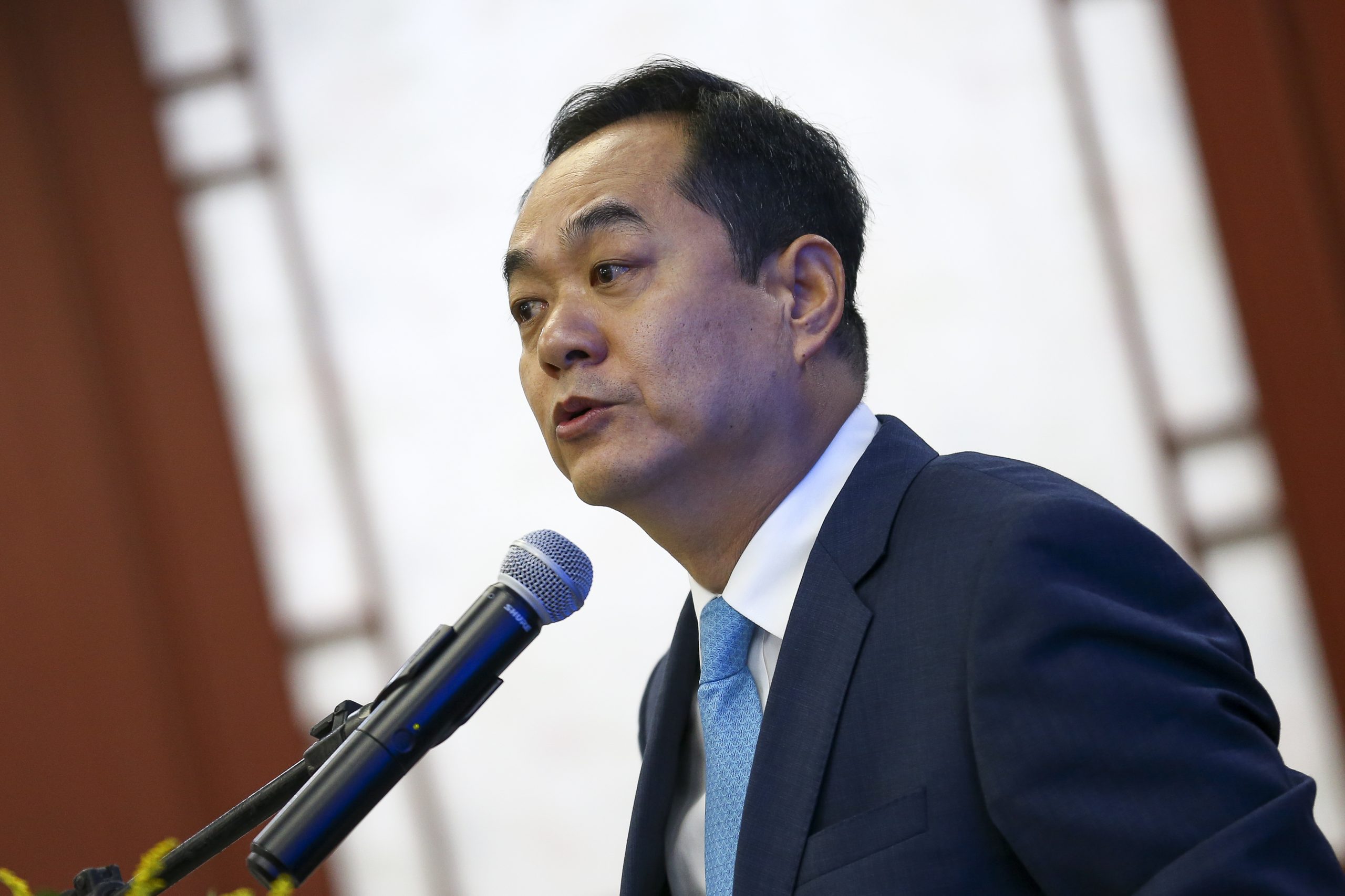 Embaixador chinês que virou inimigo do governo Bolsonaro deixa o Brasil