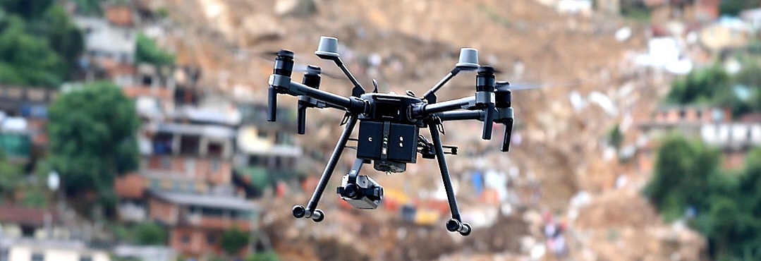 Drones dos Bombeiros auxiliam na busca por desaparecidos em Petrópolis