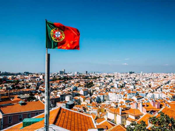 Desemprego em Portugal cai para 5,9%;  menor taxa em 19 anos