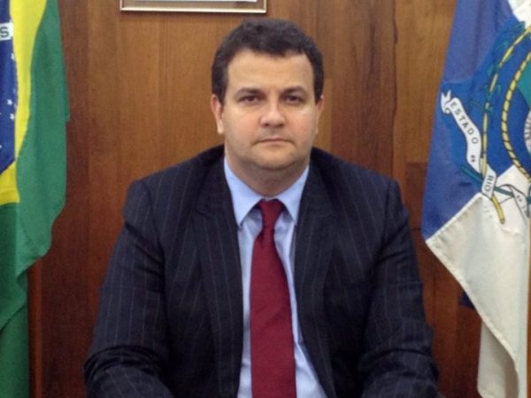 Ex-advogado de Flávio Bolsonaro é nomeado secretário nacional do consumidor
