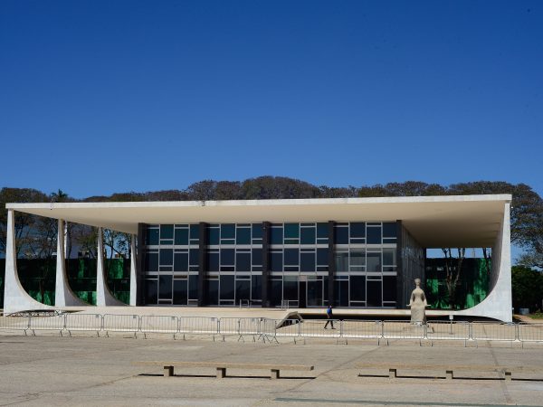 Senado pede outros 90 dias para cumprir   decisão sobre orçamento secreto