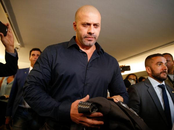 Daniel Silveira pede suspeição de ministros do STF e poupa indicados por Bolsonaro