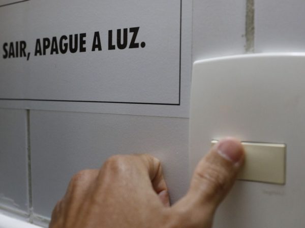 Redução da taxa de energia vai favorecer pequenos negócios, diz Sebrae