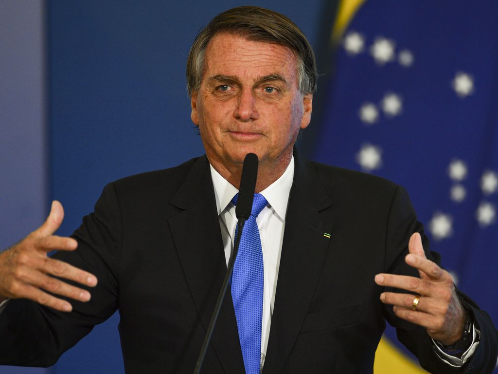 Bolsonaro amplia corte linear no IPI para 35%