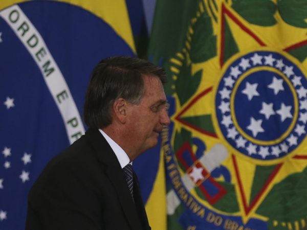 Governo abre prazo para empresas do Simples e MEIs negociarem dívidas; veja regras