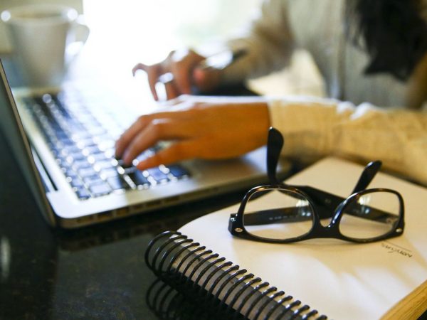 Procon-SP: queixas sobre compras online subiram 536% em 2 anos