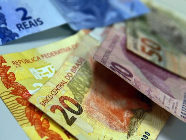 Dívida Pública cai 2,89% em março e fica em R$ 5,56 trilhões