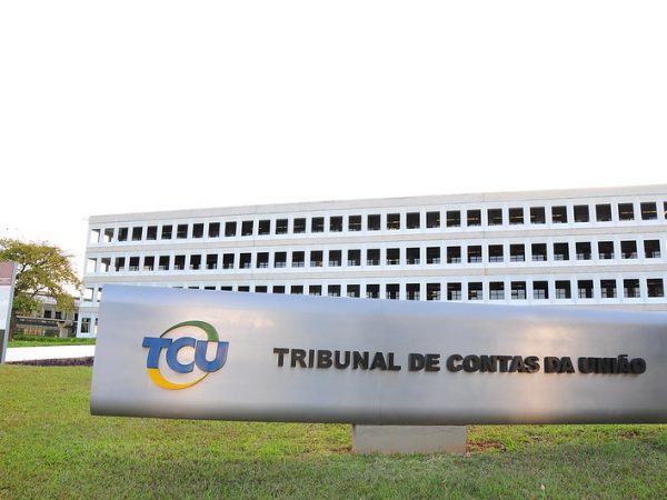 Codevasf burla licitação, tem obra suspensa e vira alvo do TCU por manobra em emendas