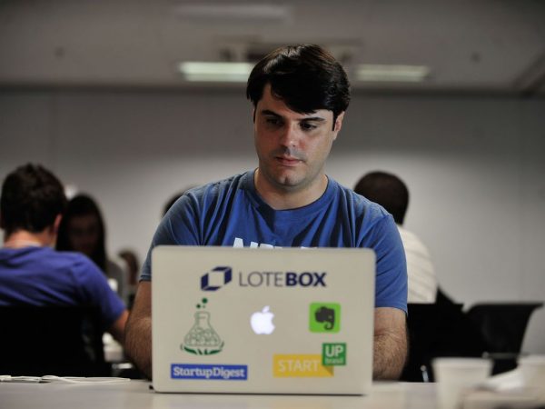 Entenda etapas de investimento em startups e termos do mercado