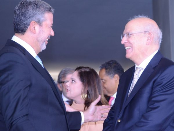 Presidente da Câmara volta a defender adoção do semipresidencialismo