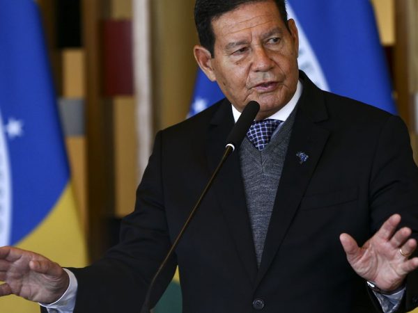 Brasil quer agregar valor a exportações à China, diz vice-presidente