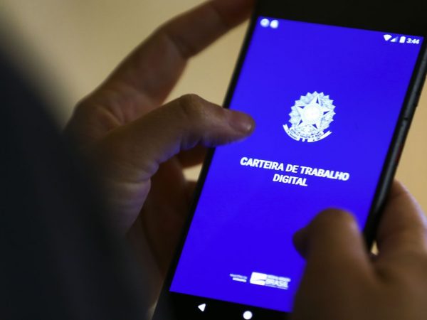 Taxa de desemprego fica estável no primeiro trimestre, aponta IBGE