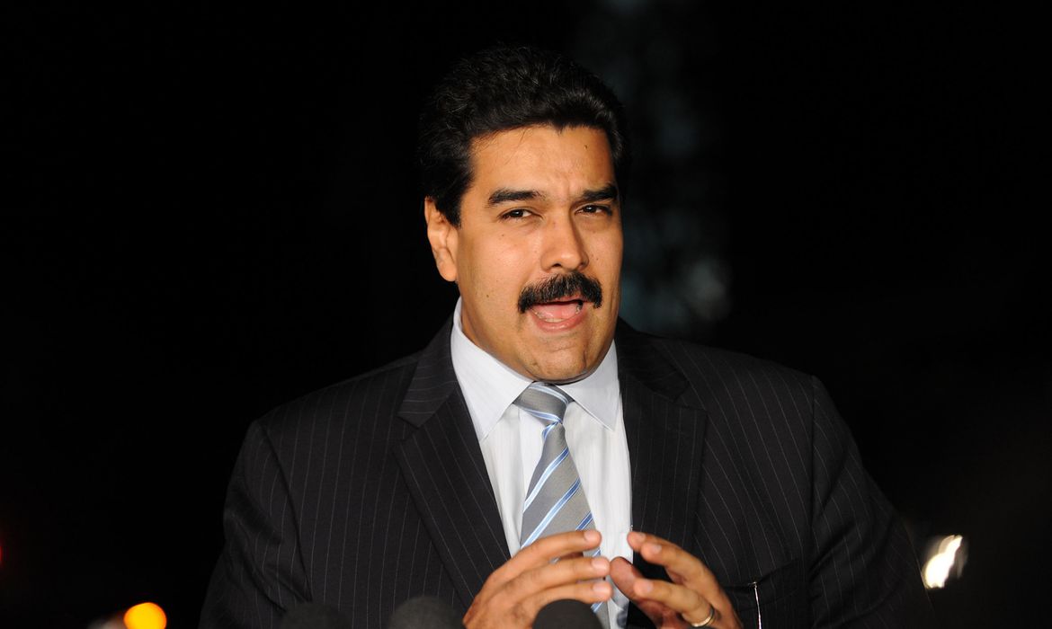 Venezuela passa a aceitar investimento estrangeiro em suas estatais, segundo Maduro