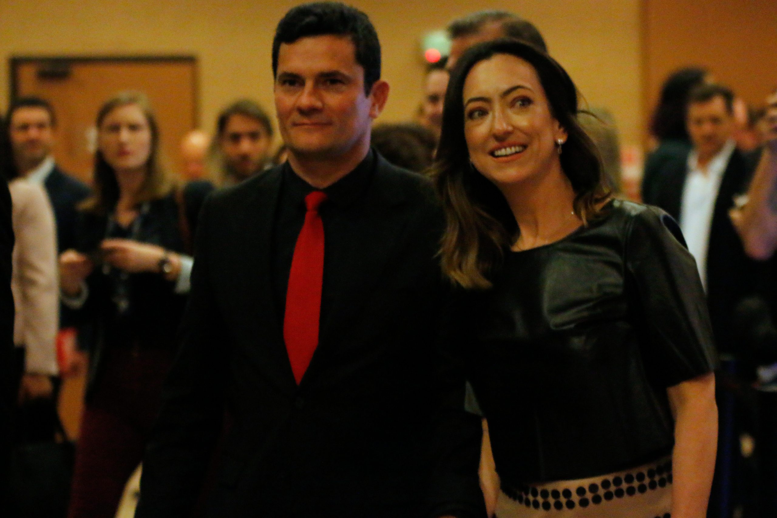 Moro diz que não definiu candidatura e que esposa poderá representá-lo nas eleições
