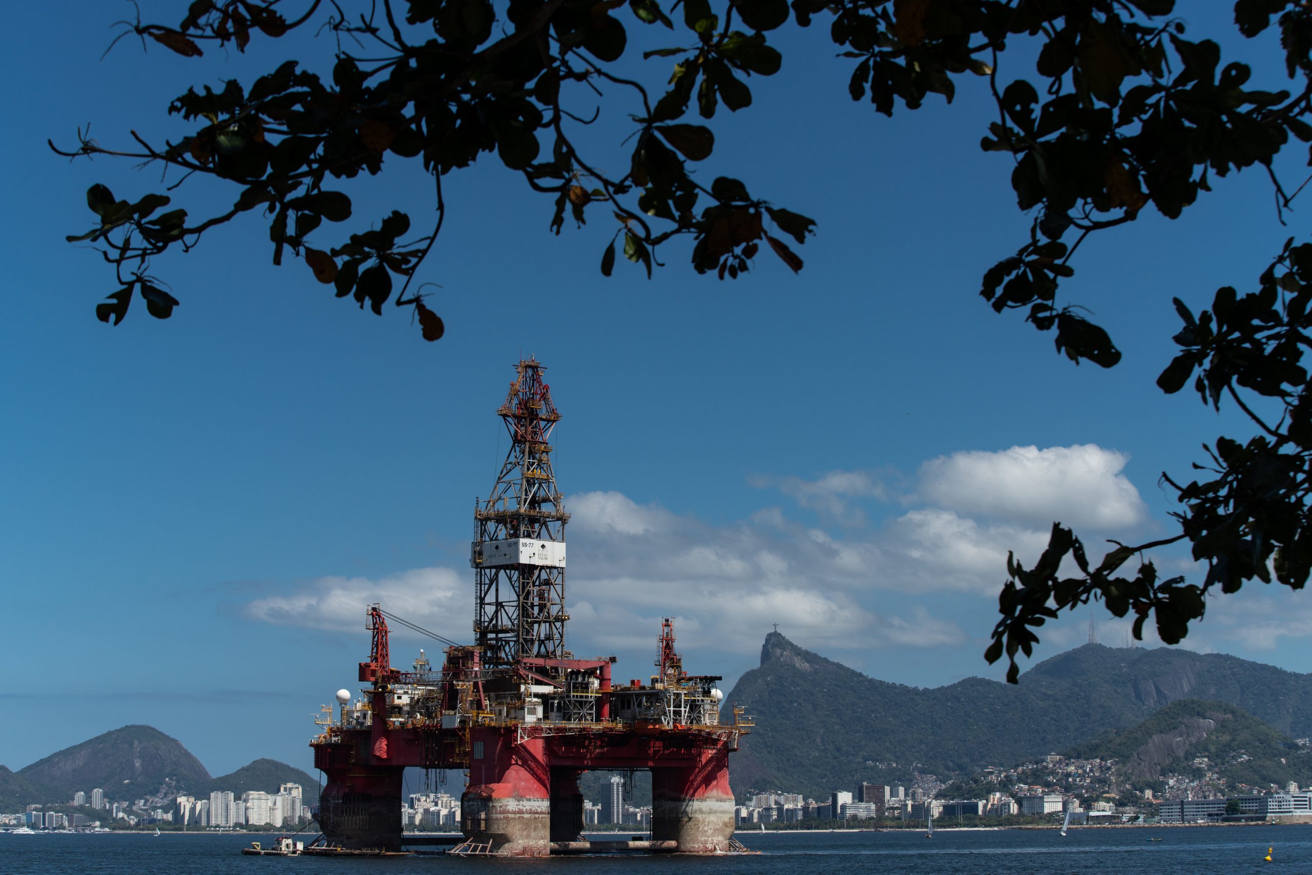 Produção de petróleo cresce 0,6% em abril