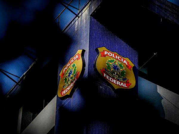 Operação cumpre mandados contra suspeitos de atos de vandalismo no DF