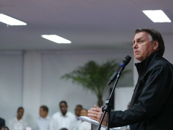 Editores pelo mundo cobram Bolsonaro por busca de indigenista e jornalista desaparecidos