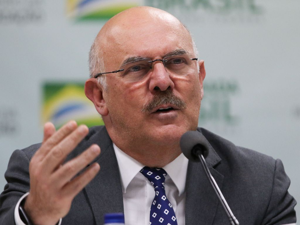 Juiz federal do TRF manda soltar ex-ministro Milton Ribeiro