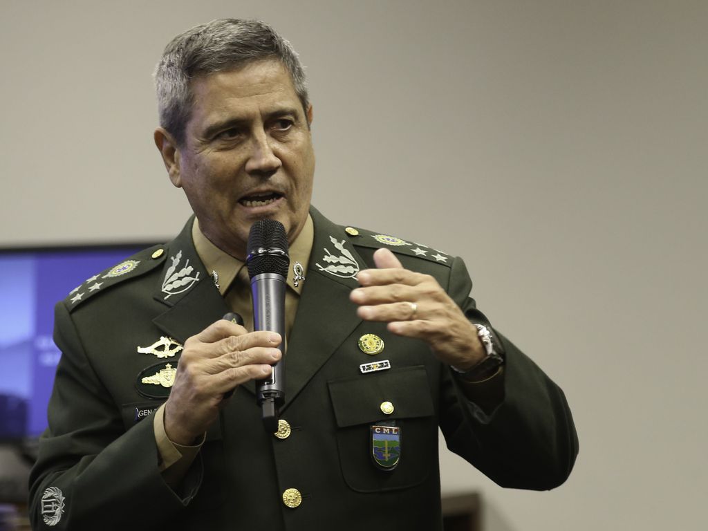 Braga Netto é exonerado do governo para se dedicar à campanha de Bolsonaro