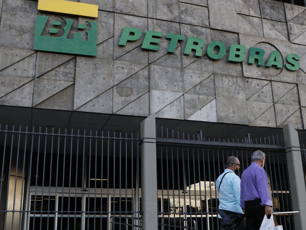 Conselho da Petrobras mantém rejeição a indicados de Bolsonaro