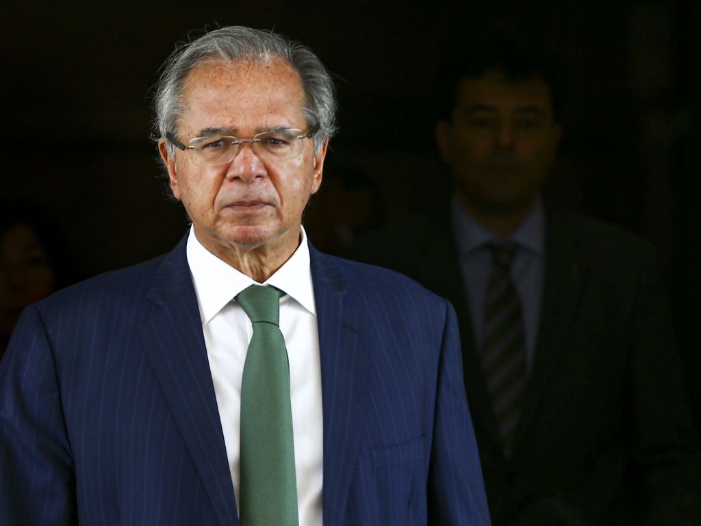 Se há fome, PEC dos bilhões não é eleitoreira, diz Guedes