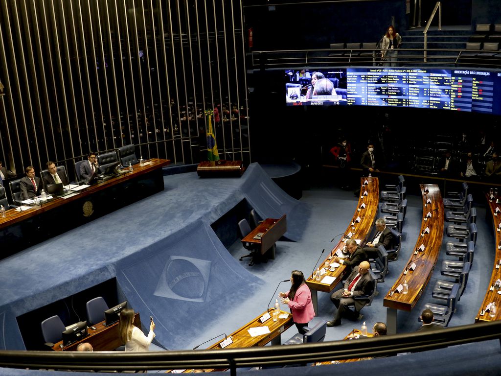 Senado inclui Brasil em acordo internacional para redução de gases que causam efeito estufa