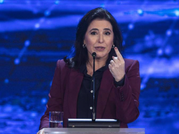 Tema das mulheres dominou 1º debate presidencial