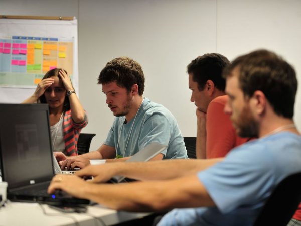 Iniciativa oferece aceleração a startups com projetos em cidadania