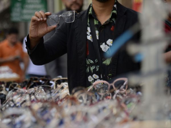 IBGE: desemprego segue em queda e fecha trimestre em 9,1%