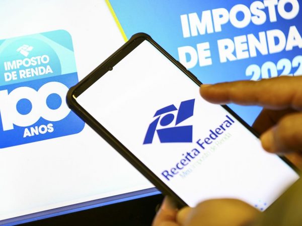Receita libera amanhã consulta a restituição do Imposto de Renda