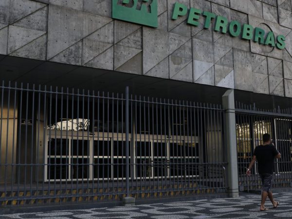 Senador Jean Paul Prates será o novo presidente da Petrobras