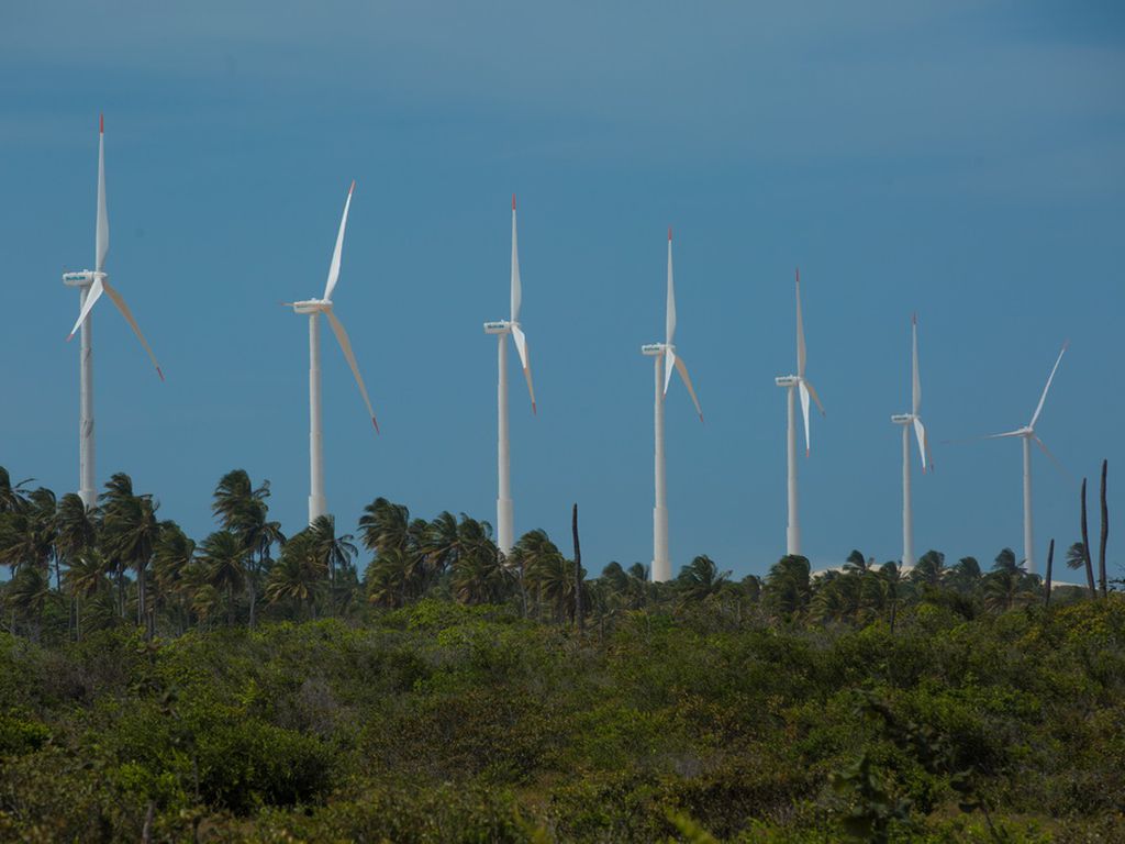 Fontes renováveis na matriz energética devem aumentar em 2022, diz MME