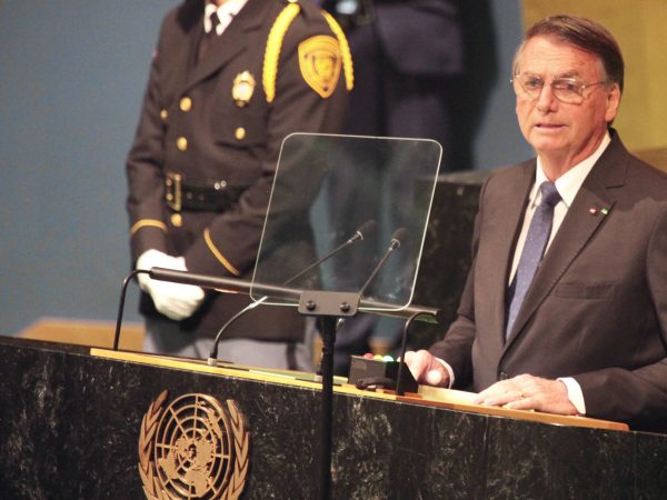 Bolsonaro discursa na ONU com ataque a Lula e fala voltada a público interno