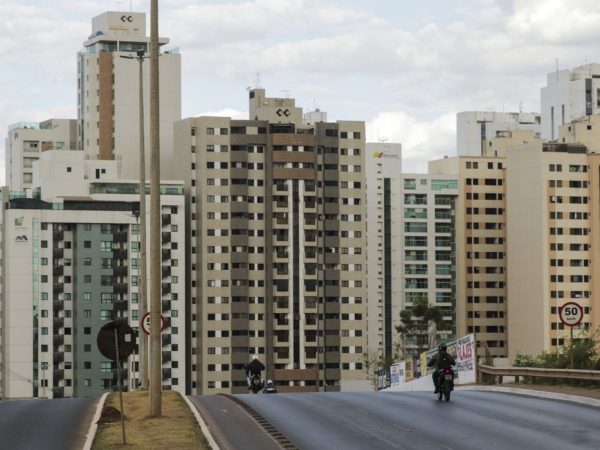 IGP-M cai 0,95% em setembro, diz FGV