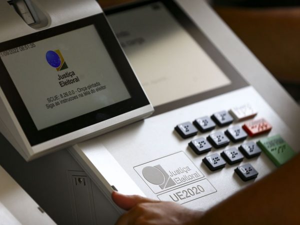 Eleições 2022: confira a ordem de votação na urna eletrônica