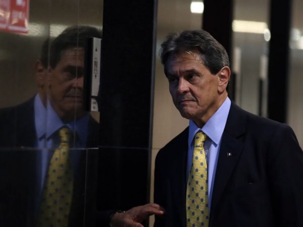 TSE enquadra Jefferson em Ficha Limpa e nega registro de candidatura