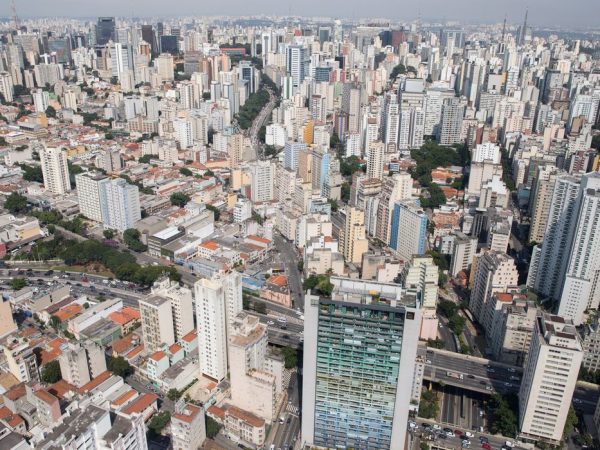 Índice de variação de aluguéis cai 0,02% em setembro, diz FGV