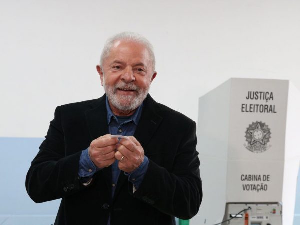 Lula bate seu próprio recorde e é o presidente mais bem votado da história