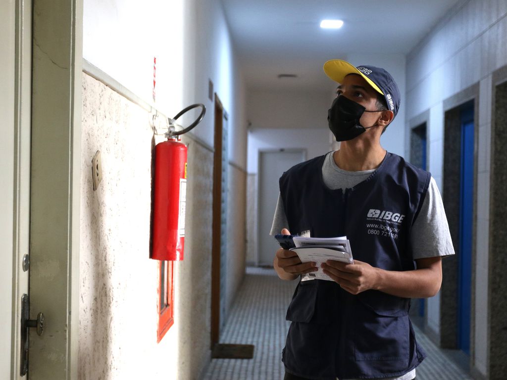 Coleta do Censo atrasa e deve terminar em dezembro, diz IBGE