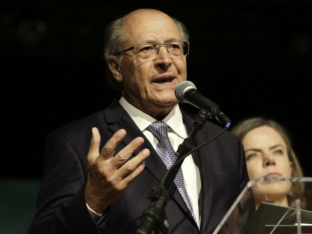Vice-presidente eleito anuncia mais 61 nomes da equipe de transição