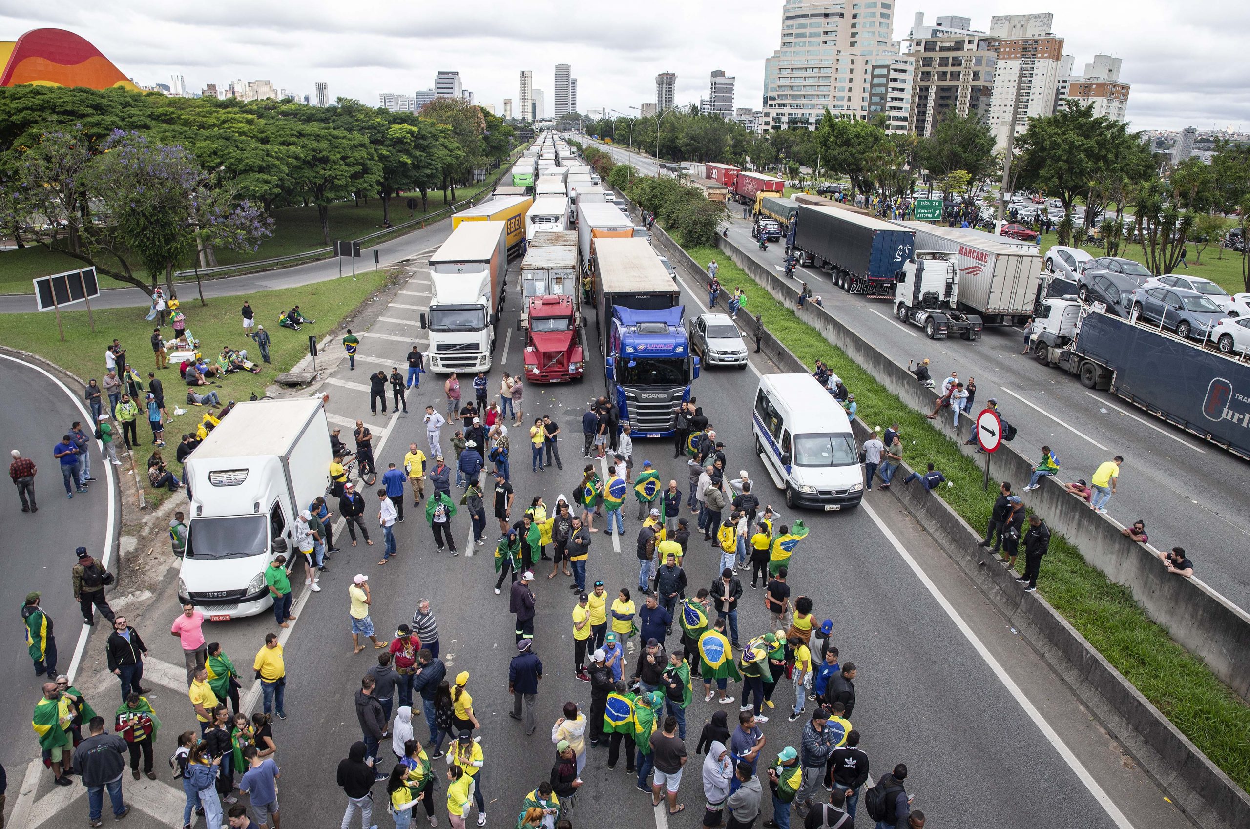 PRF ainda registra bloqueios de rodovias em ao menos sete estados