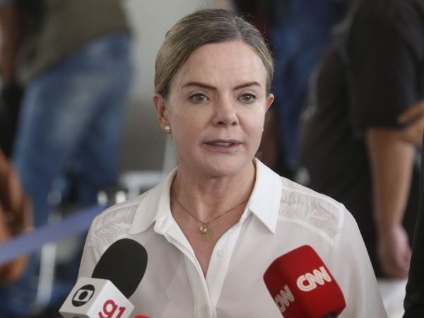 Falta consenso no conselho político sobre prazo da PEC da Transição