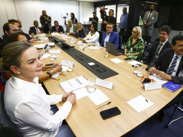 PEC da equipe de transição tratará apenas de recursos do Bolsa Família