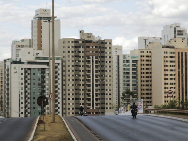 Policiais recolhem mais explosivos abandonados no Distrito Federal
