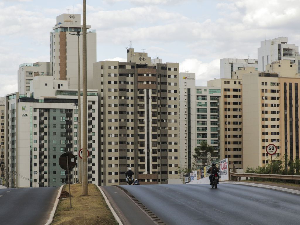 Policiais recolhem mais explosivos abandonados no Distrito Federal