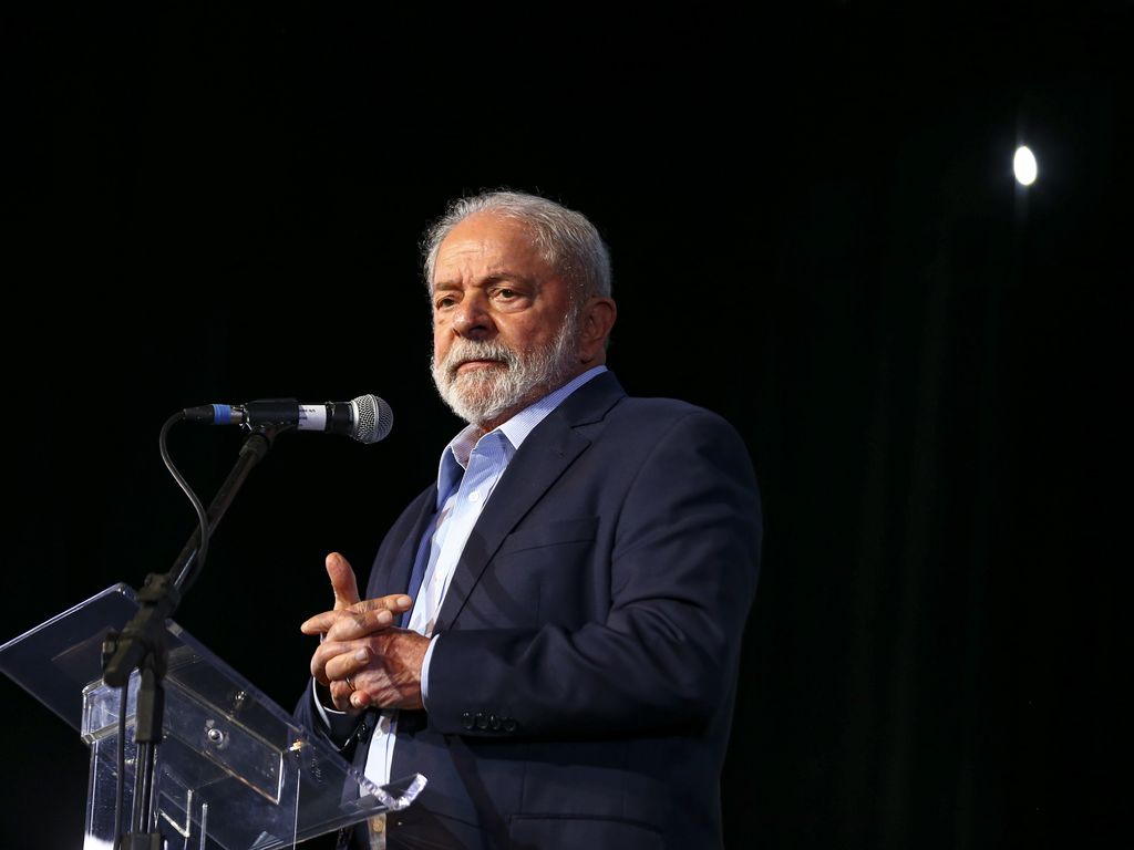 Lula revoga decreto de Bolsonaro que reduzia tributo de grandes empresas e tirava R$ 5,8 bi do governo