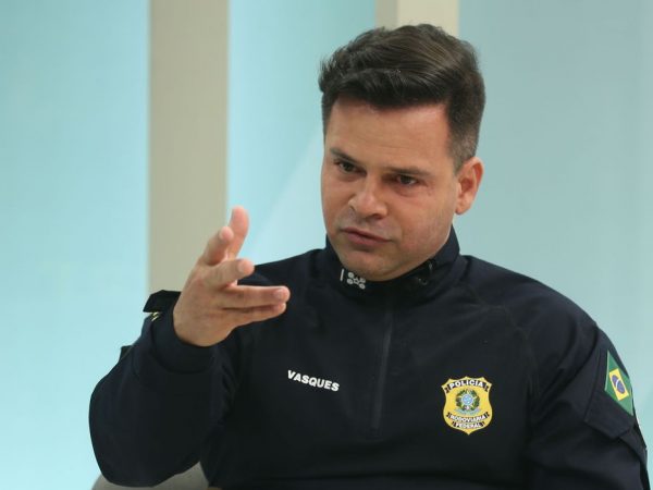 Diretor-geral da PRF é exonerado do cargo